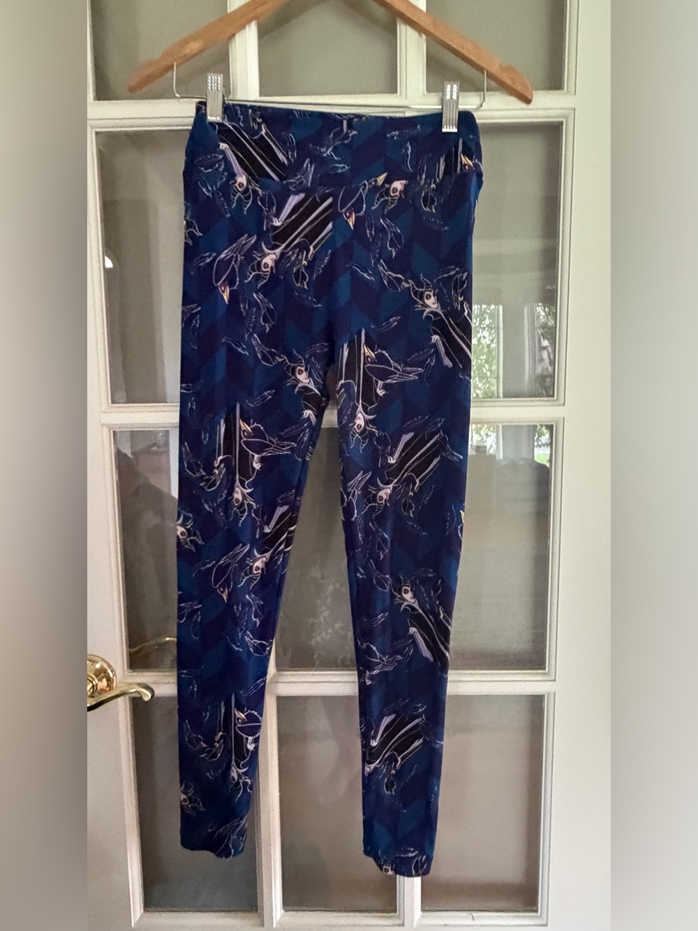 LuLaRoe Disney Villains Maleficent Navy Blue & Teal Patterned Leggings OS